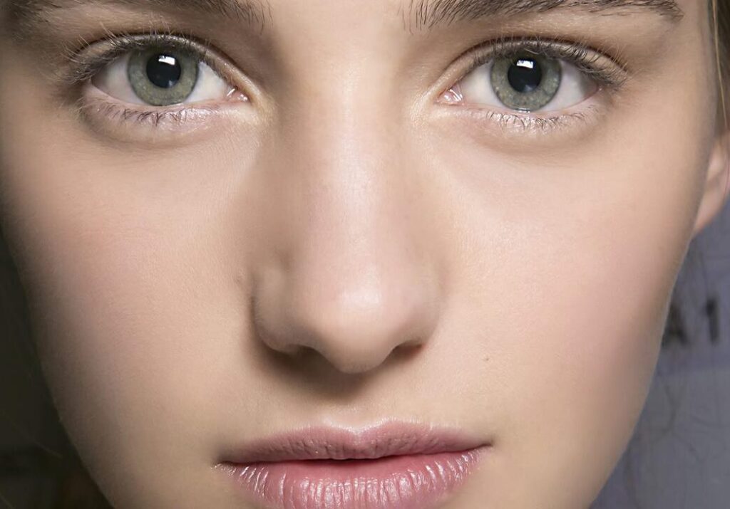 Comment obtenir un teint lumineux avec des produits naturels ?