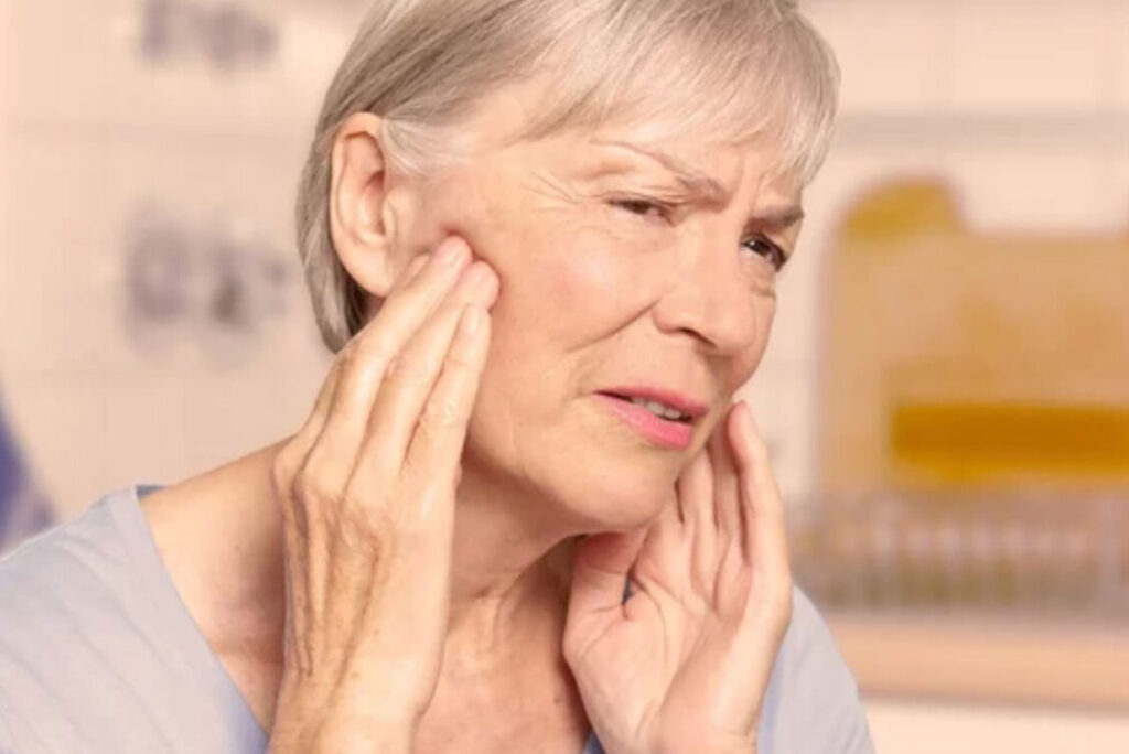 Arthrose des mâchoires : symptômes, causes et traitements efficaces