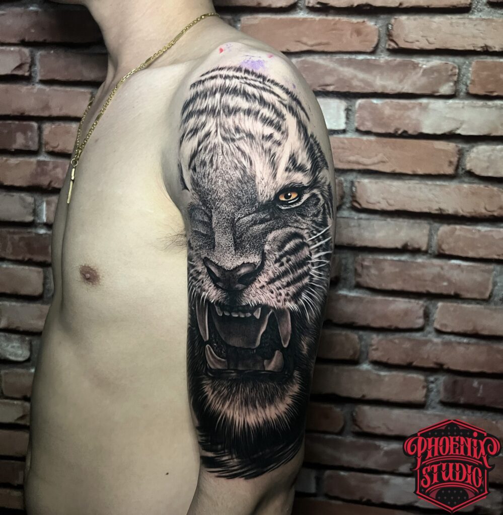 Tatouage infecté avec rougeurs et gonflements : identifier les signes d'une infection cutanée