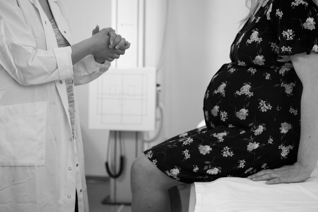 Tachycardie au repos pendant la grossesse : quand faut-il s’inquiéter ?